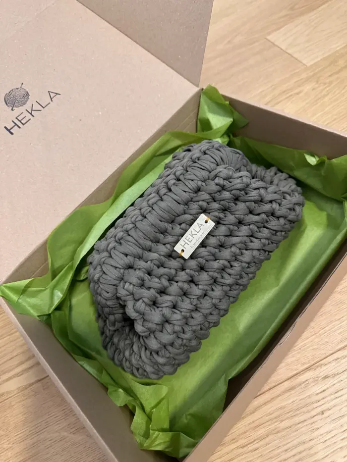 Tessa Classic kukičana clutch torbica - Hekla