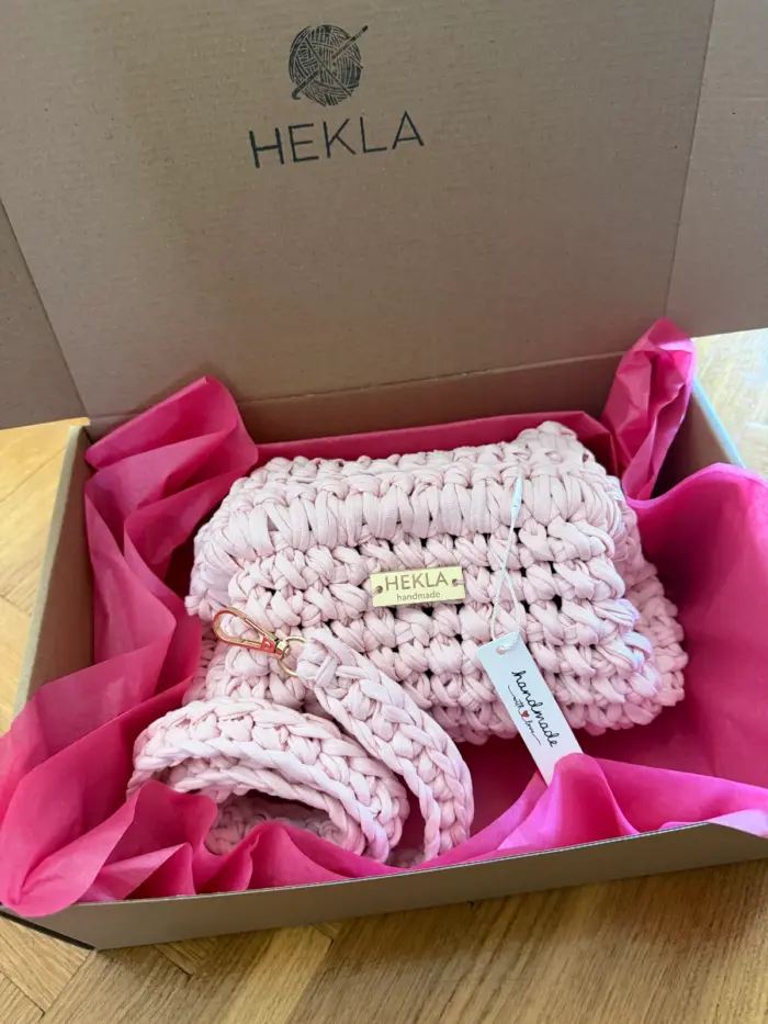 Tessa Classic kukičana clutch torbica - Hekla