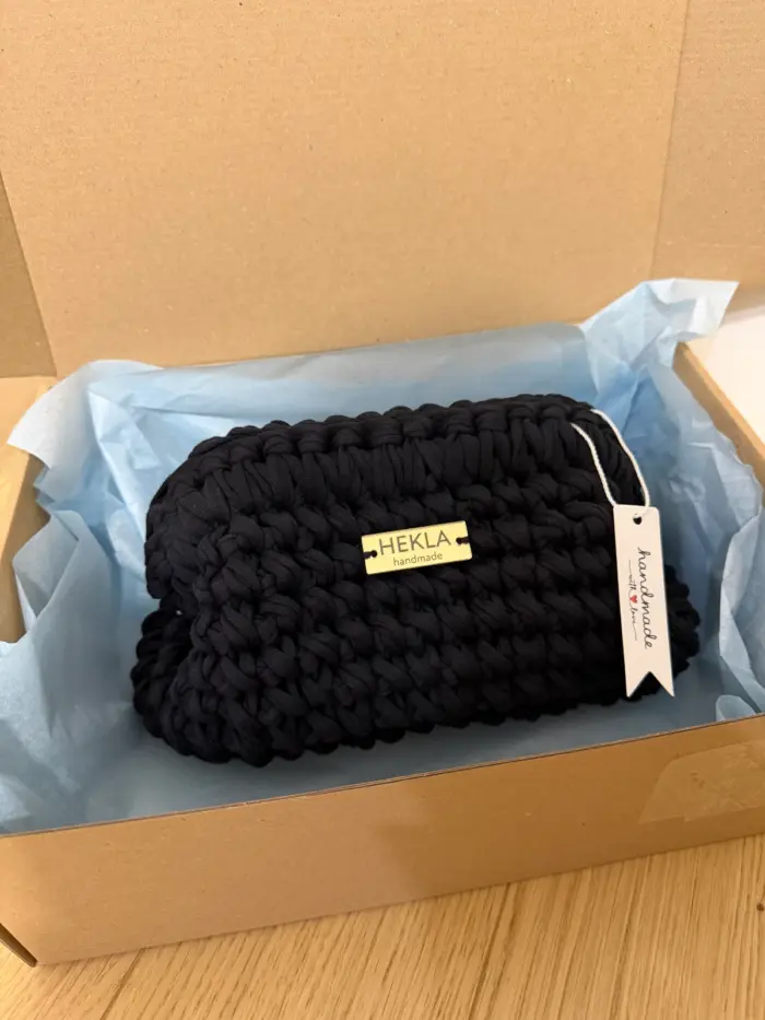Tessa Classic kukičana clutch torbica - Hekla