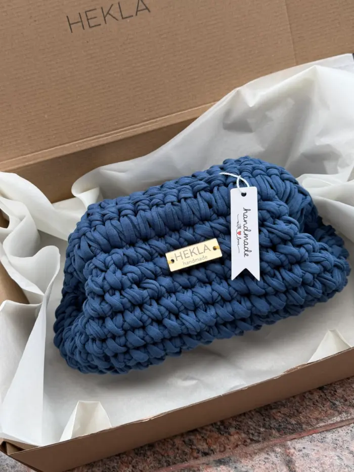 Tessa Classic kukičana clutch torbica - Hekla