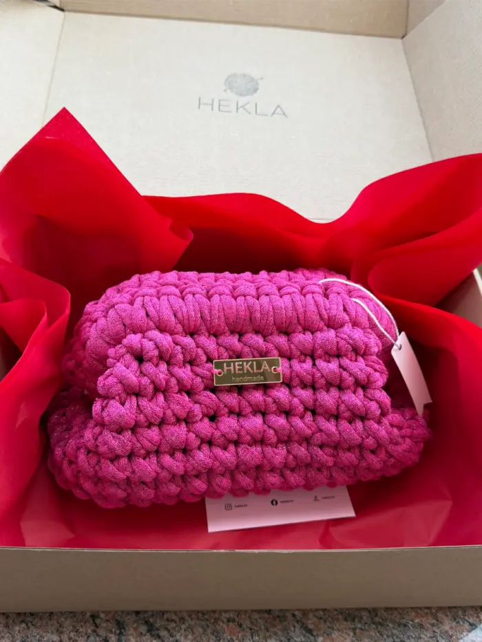 Tessa Lurex kukičana clutch torbica sa šljokicama - Hekla